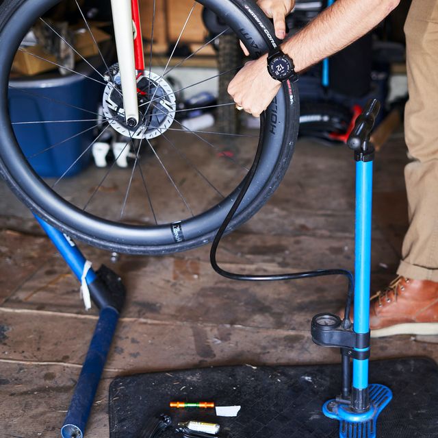 What Should Motorcycle Tire Pressure Be