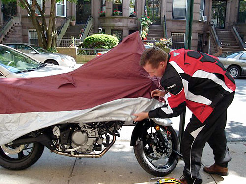 Can You Park a Motorcycle on the Sidewalk in Nyc