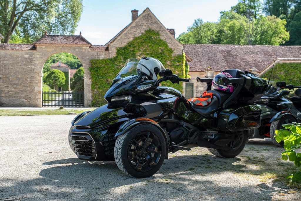 Do You Need a Motorcycle License for a Can-Am Spyder in California