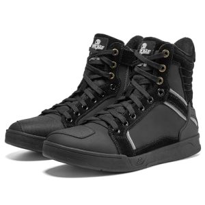 Best Hiking Boots for Motorcycle Riding