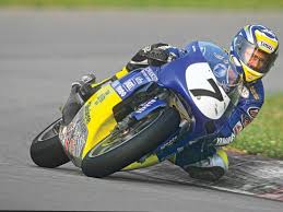 How to Wear Glasses with a Motorcycle Helmet