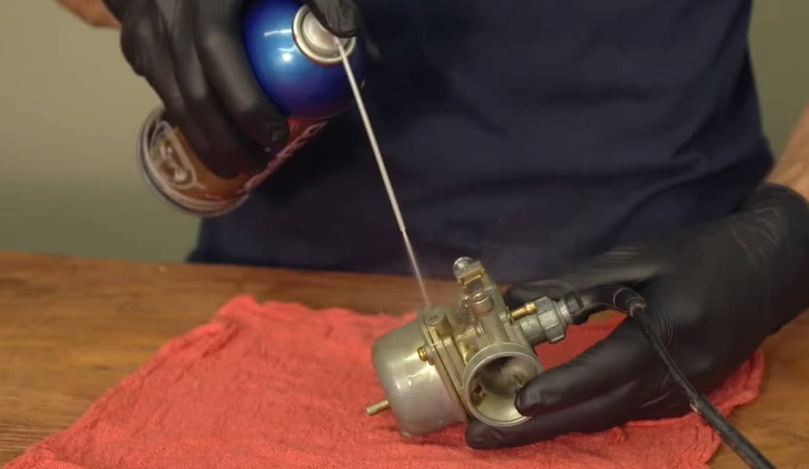 How to Clean a Motorcycle Carburetor